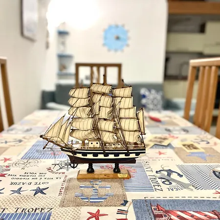 Monolocale A * Sanremo